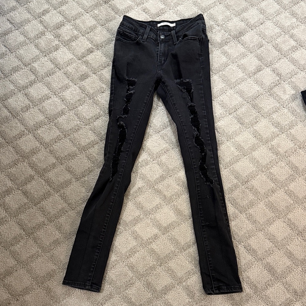 Stylish Black Distressed Women Jeans